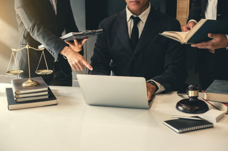 تفاصيل التقديم للحصول على رخصة وسيط امتياز تجاري